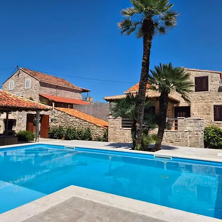 Guardian Villa