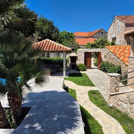 Guardian Villa