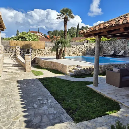 Guardian Villa Cilipi