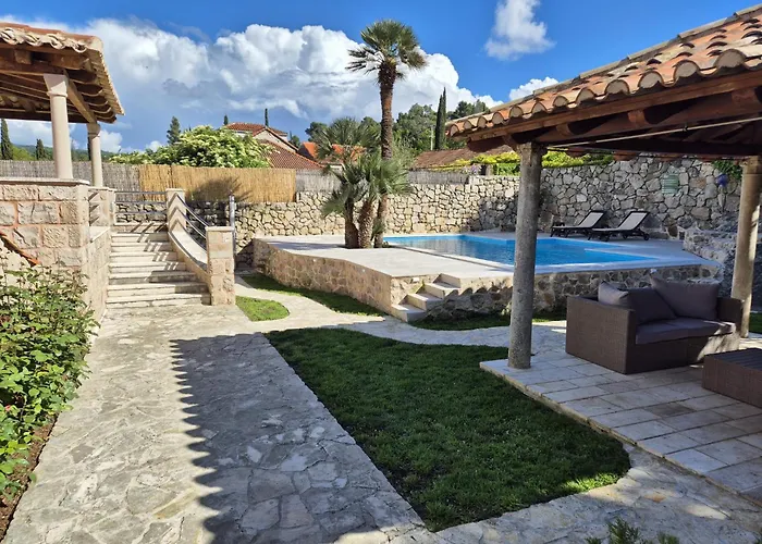 Guardian Villa Cilipi